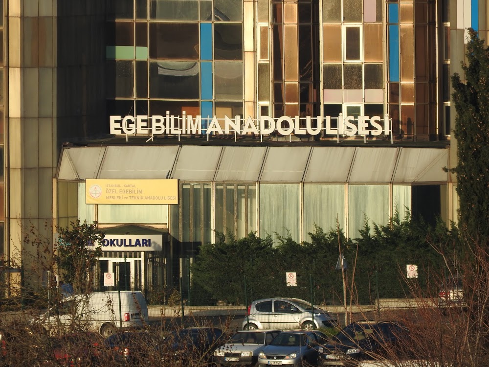 Özel Ege Bilim Mesleki ve Teknik Anadolu Lisesi Fotoğrafları 3