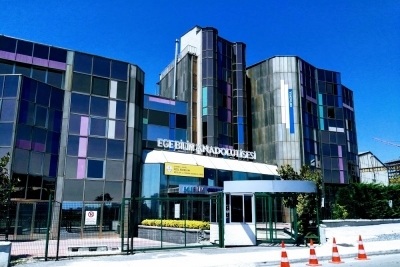 Özel Ege Bilim Mesleki ve Teknik Anadolu Lisesi fotoğraf 1