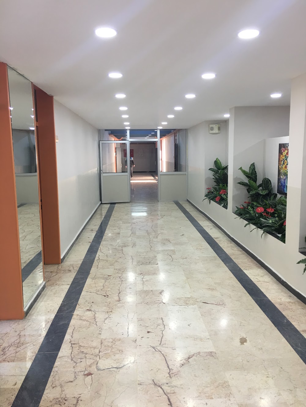 Özel İstek Okulları Semiha Şakir Anadolu Lisesi Fotoğrafları 5