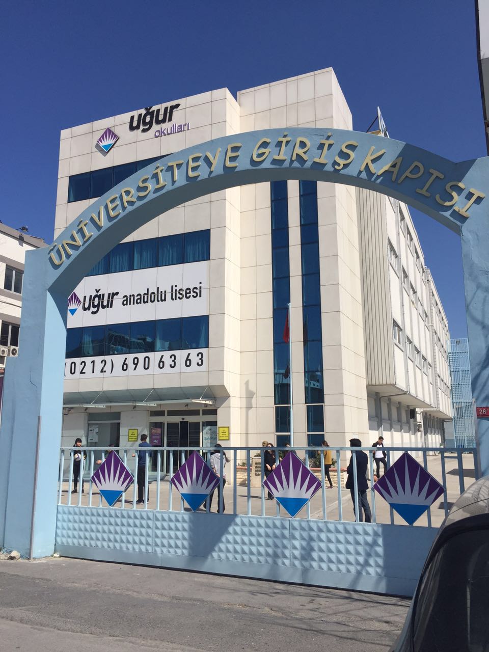 Özel Uğur Okulları Avcılar Kampüsü Anadolu Lisesi Fotoğrafları 1