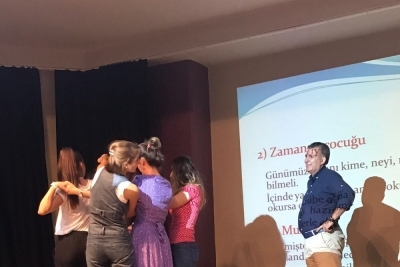 Özel Uğur Okulları Maltepe Dragos Anadolu Lisesi fotoğraf 3