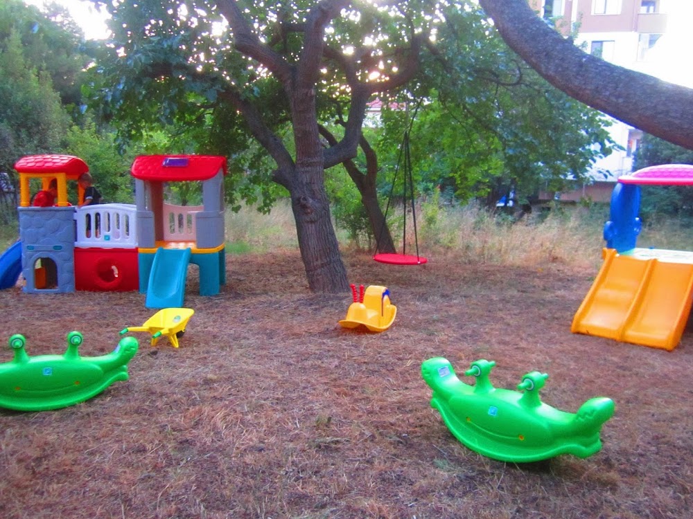 Özel Kırmızı Şeker Anaokulu Fotoğrafları 1