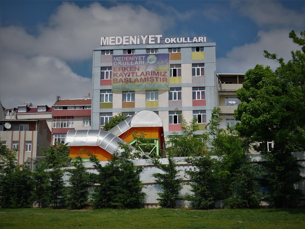 Özel Medeniyet İlkokulu Fotoğrafları 6