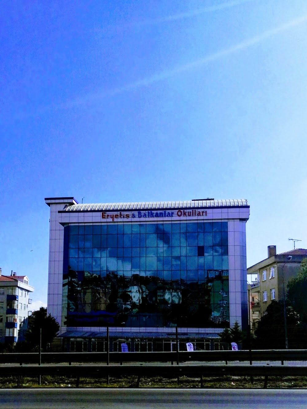 Özel Eryetiş Reis Denizcilik Meslek Lisesi Fotoğrafları 5