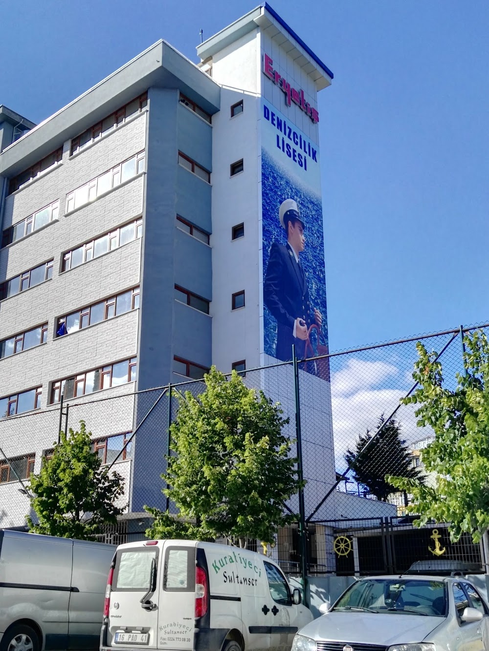 Özel Eryetiş Reis Denizcilik Meslek Lisesi Fotoğrafları 1