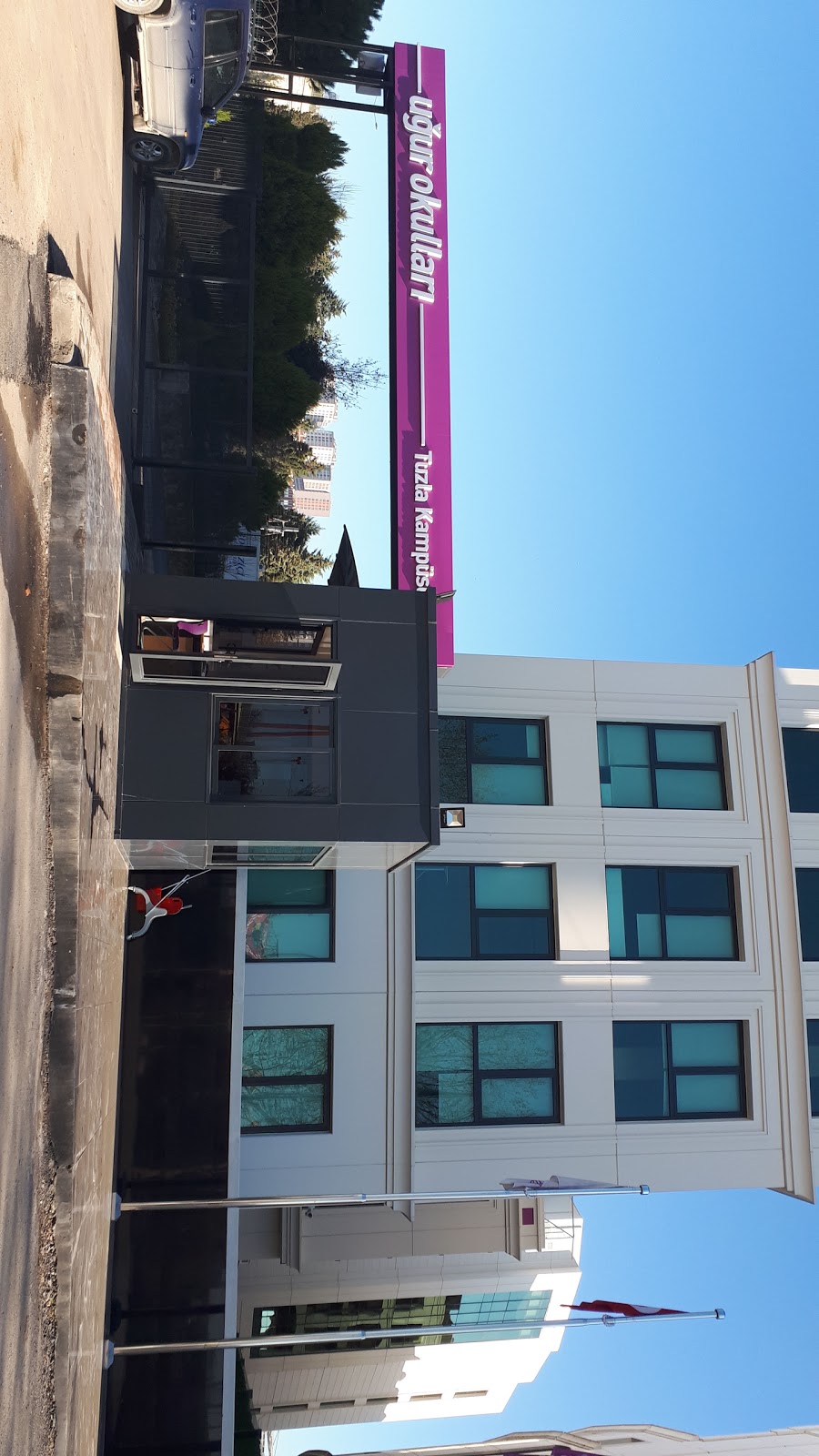 Özel Uğur Okulları Tuzla Kampüsü Ortaokulu Fotoğrafları 1