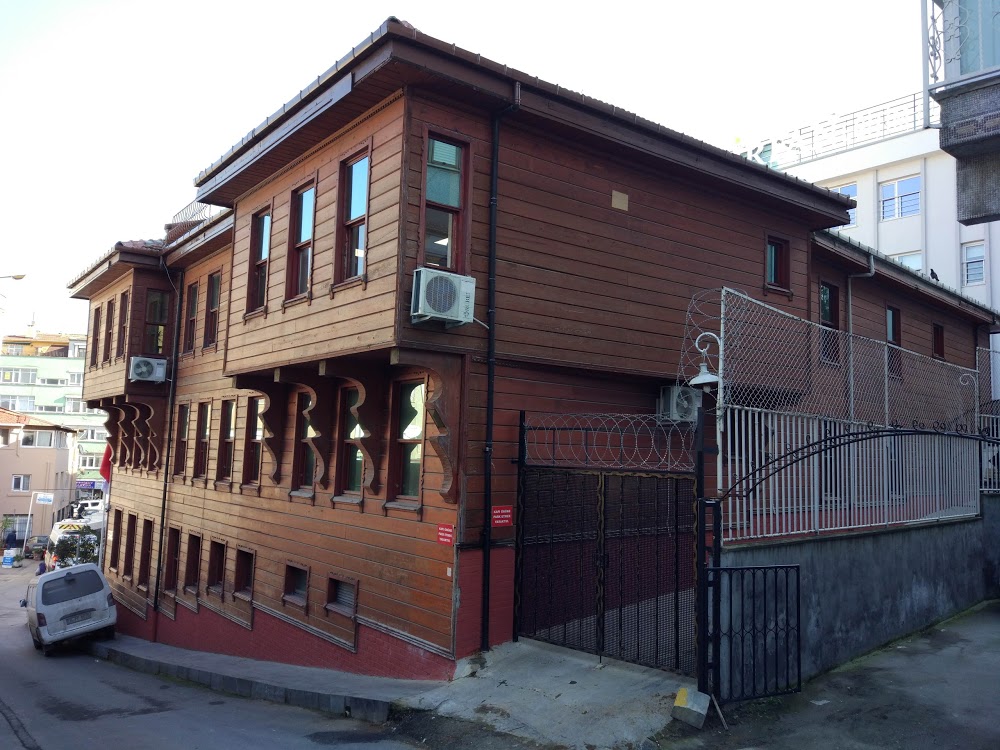 Özel İrfan Eğitim Kurumları Madenler İlkokulu Fotoğrafları 6