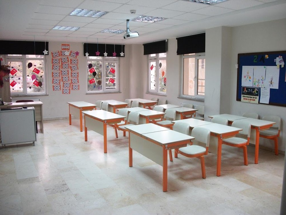 Özel İrfan Eğitim Kurumları Atakent İlkokulu Fotoğrafları 1