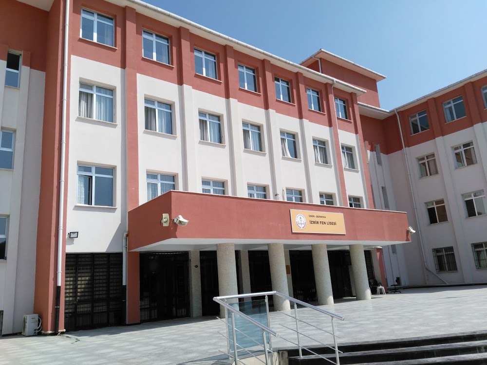Özel Bornova Fen Lisesi Fotoğrafları 1