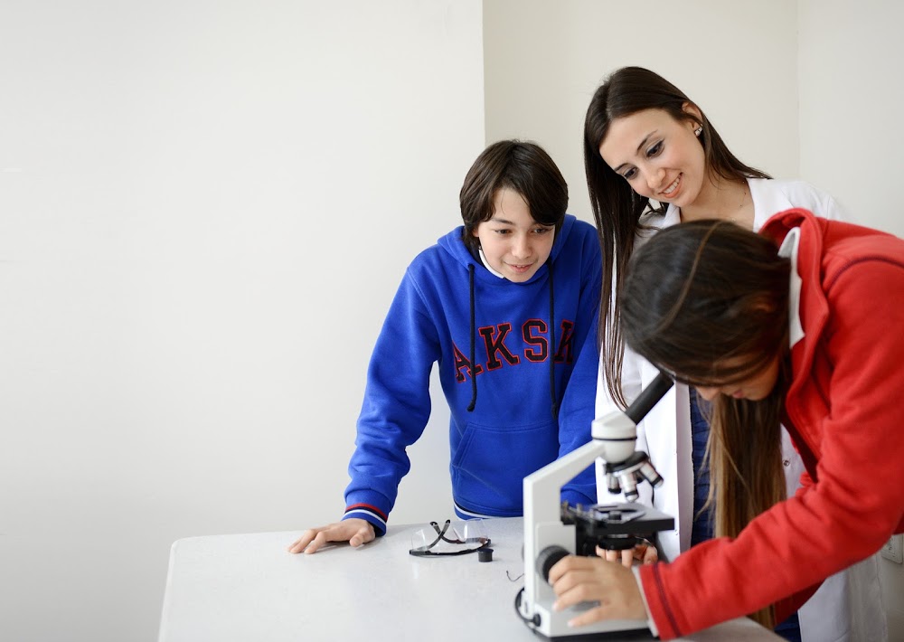 Özel Ata Anadolu Sağlık Meslek Lisesi Fotoğrafları 2