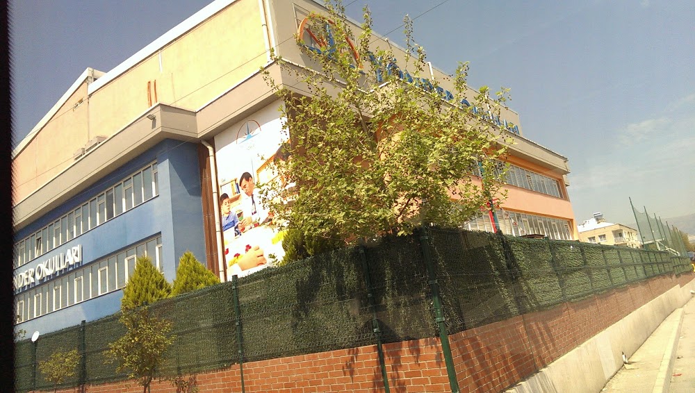 Özel İzmir Yönder Koleji İlkokulu Fotoğrafları 1