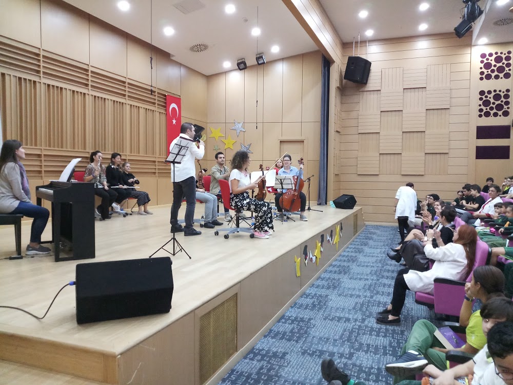 Özel İzmir Mavişehir Doğa Koleji Ortaokulu Fotoğrafları 1