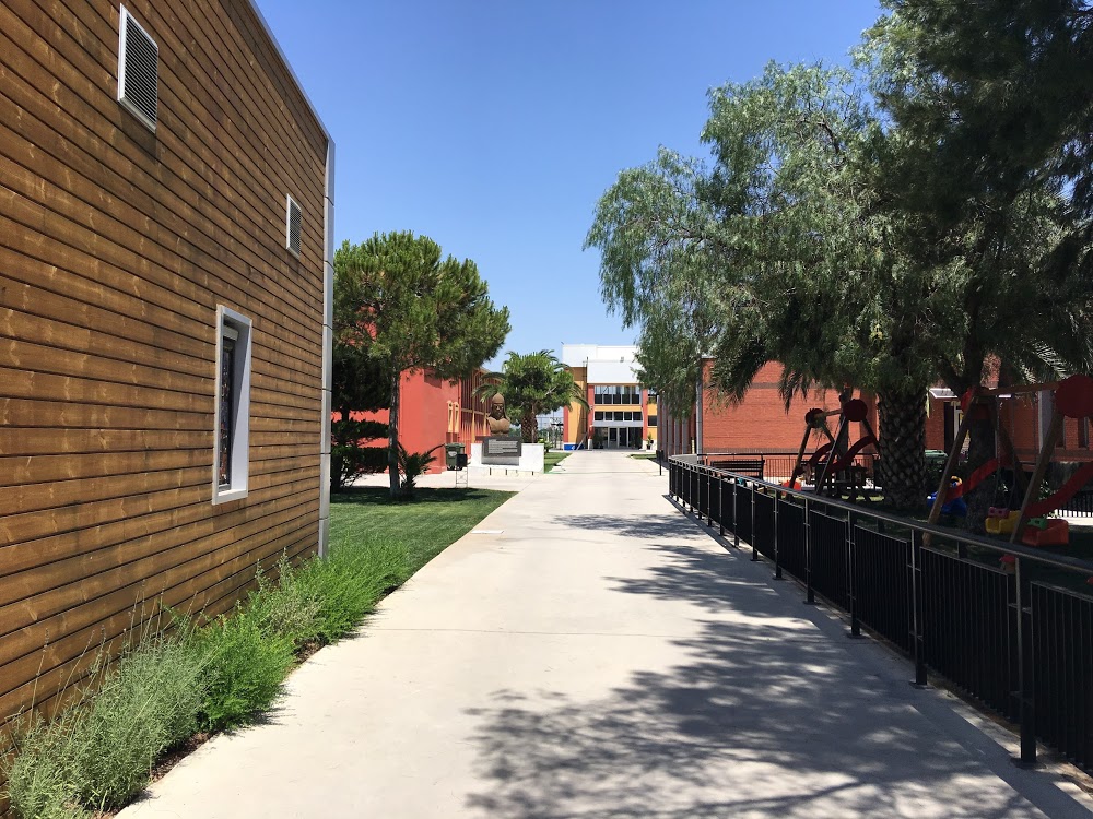 Özel Çakabey Ortaokulu Fotoğrafları 1