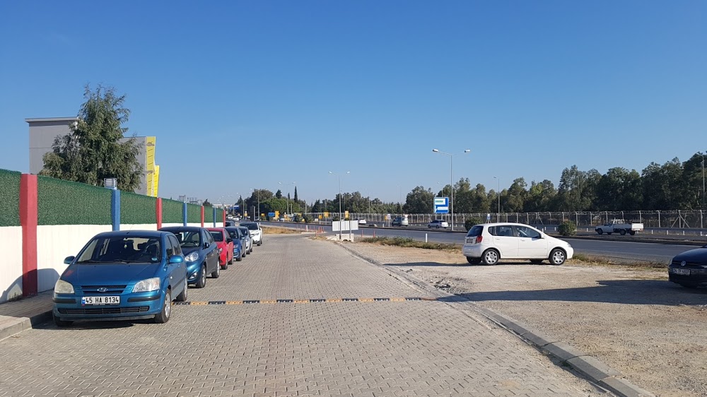 İTÜ Geliştirme Vakfı Okulları Özel İzmir İlkokulu fotoğraf 1