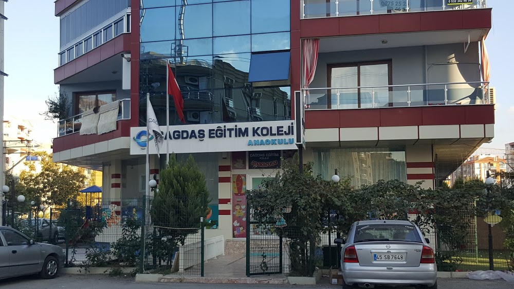 Özel İzmir Çağdaş Eğitim Anadolu Lisesi Fotoğrafları 4