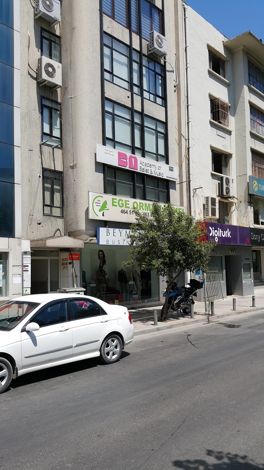 Özel İzmir Çağdaş Eğitim Anadolu Lisesi Fotoğrafları 5