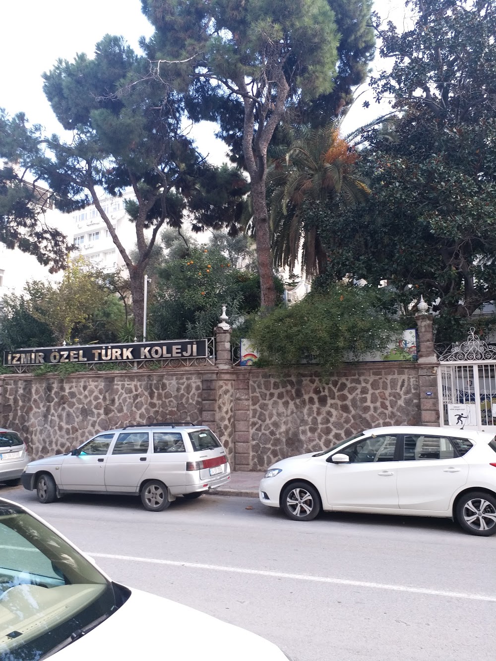 Özel İzmir Hatay Anadolu Lisesi Fotoğrafları 4