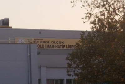 Özel Yamanlar Işık Ortaokulu fotoğraf 1