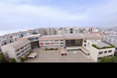 İzmir Büyük Çiğli Özel Türk Koleji Anadolu Lisesi Fotoğrafları 1