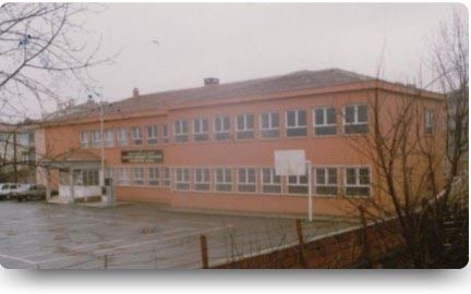 Kadriye Mehmet Koparan Ortaokulu kampüs fotoğrafı