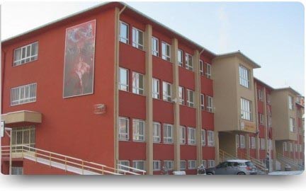 Kağıthane Anadolu Lisesi kampüs fotoğrafı