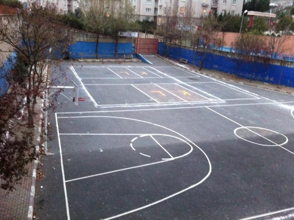 Kağıthane Çok Programlı Lisesi kampüs fotoğrafı