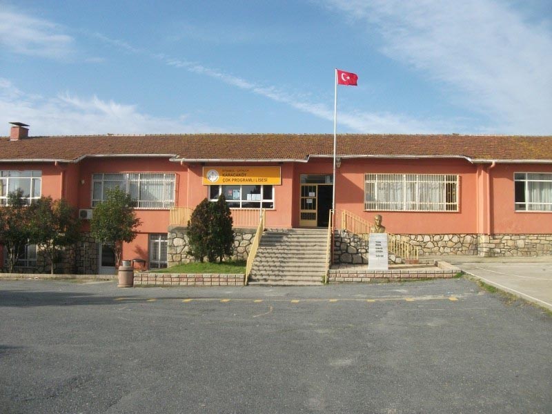 Karacaköy Çok Programlı Lisesi kampüs fotoğrafı