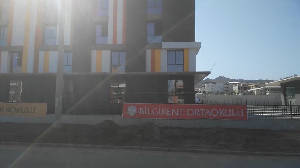 Özel Turgutlu Bilgikent Ortaokulu Fotoğrafları 1