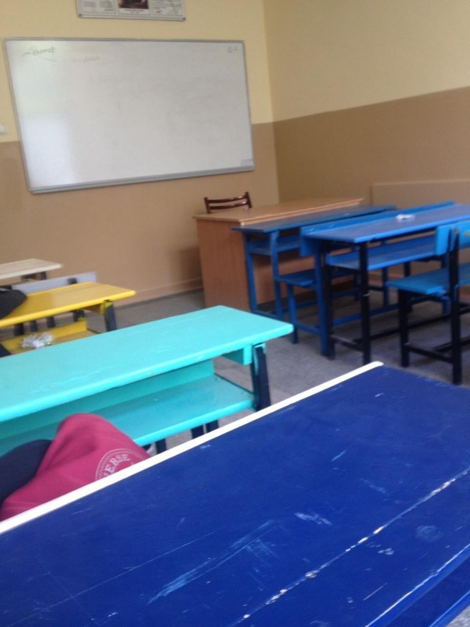 Mecidiyeköy Anadolu Lisesi kampüs fotoğrafı