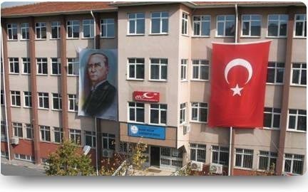 Murat Kölük İlkokulu kampüs fotoğrafı