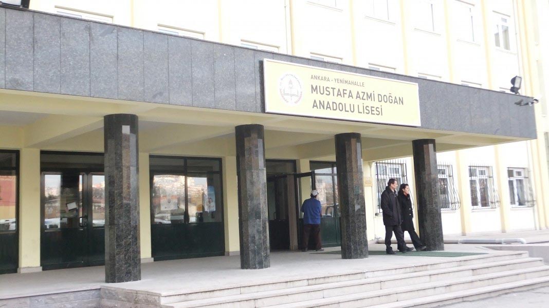Mustafa Azmi Doğan Anadolu Lisesi kampüs fotoğrafı