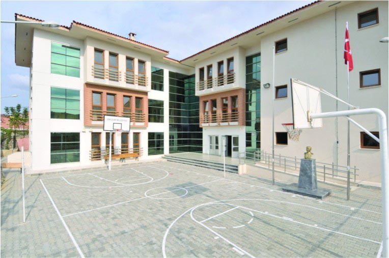 Mustafa Noyan İlkokulu kampüs fotoğrafı