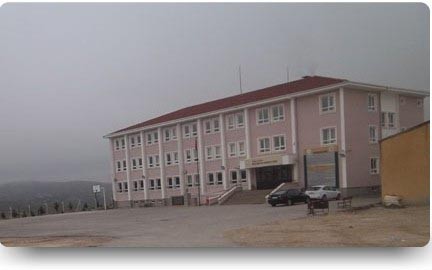 Nuri Bektaş Anadolu Lisesi kampüs fotoğrafı