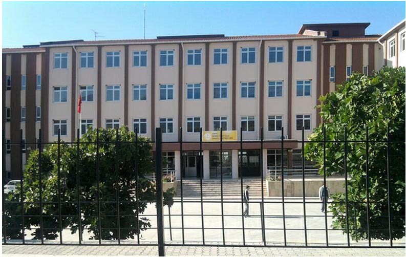 Ödemiş Ticaret Odası Anadolu Öğretmen Lisesi kampüs fotoğrafı