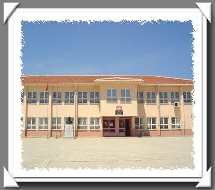 Oklalı İlkokulu kampüs fotoğrafı