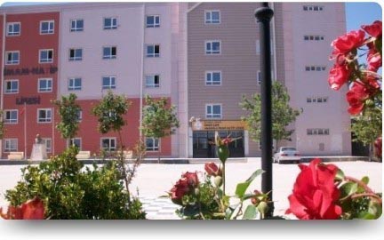 Ömer Çam Anadolu İmam Hatip Lisesi kampüs fotoğrafı