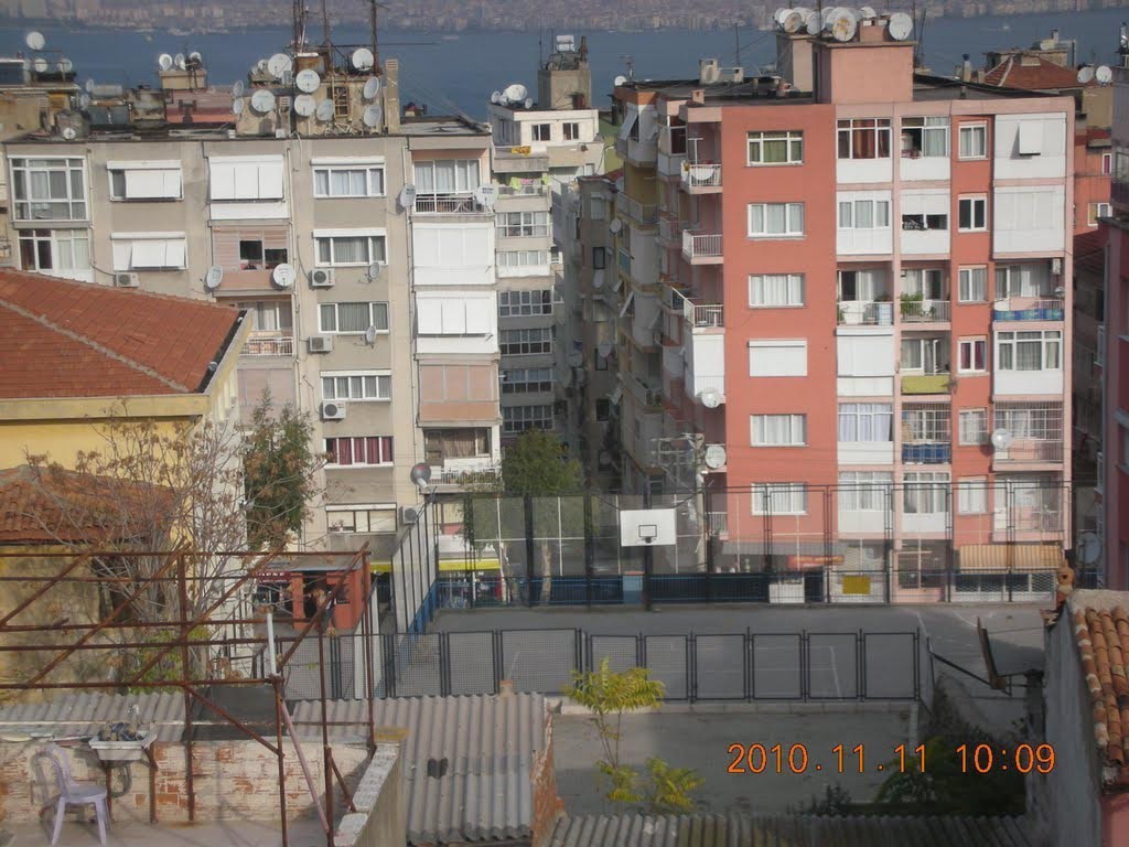 Ömer Lütfü Akad Ortaokulu kampüs fotoğrafı