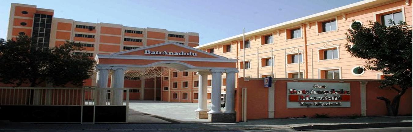 Özel Batı Anadolu Lisesi kampüs fotoğrafı