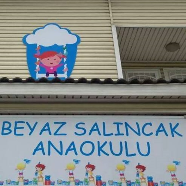 Özel Beyaz Salıncak Anaokulu kampüs fotoğrafı