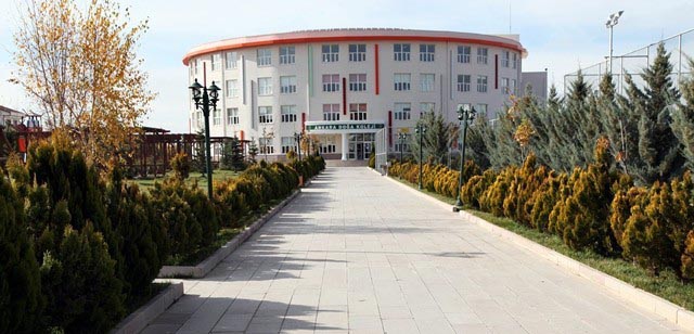 Özel Çankaya Pınar Ortaokulu kampüs fotoğrafı
