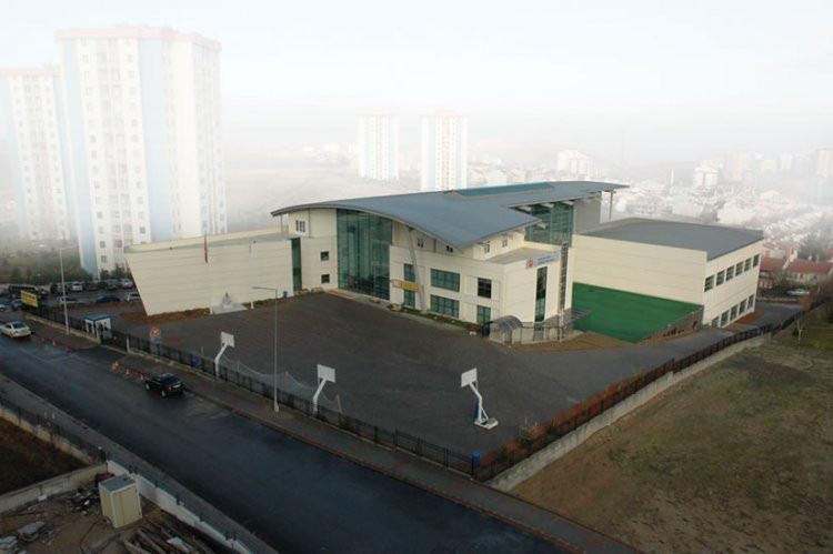 Özel Gürçağ Anadolu Lisesi kampüs fotoğrafı