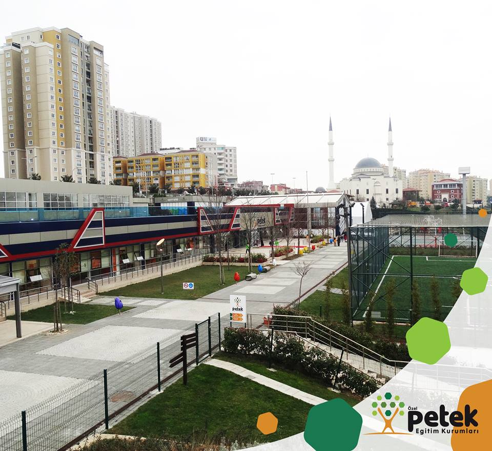 Özel Petek Koleji İlkokulu kampüs fotoğrafı