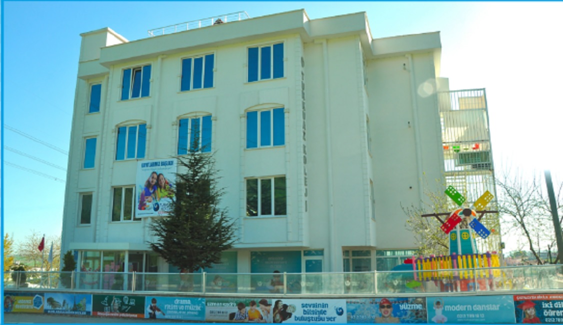 Özel Turkuaz Koleji İlkokulu kampüs fotoğrafı