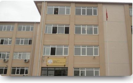 Paşabahçe Ahmet Ferit İnal Anadolu Lisesi kampüs fotoğrafı