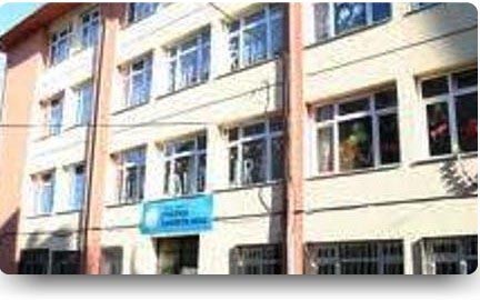 Beyoğlu Piyalepaşa İlkokulu kampüs fotoğrafı