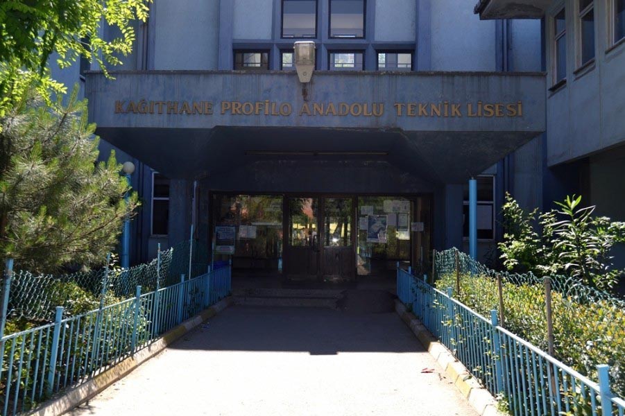 Profilo Mesleki Ve Teknik Anadolu Lisesi kampüs fotoğrafı