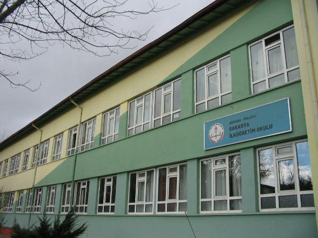 Polatlı Sakarya İlkokulu kampüs fotoğrafı
