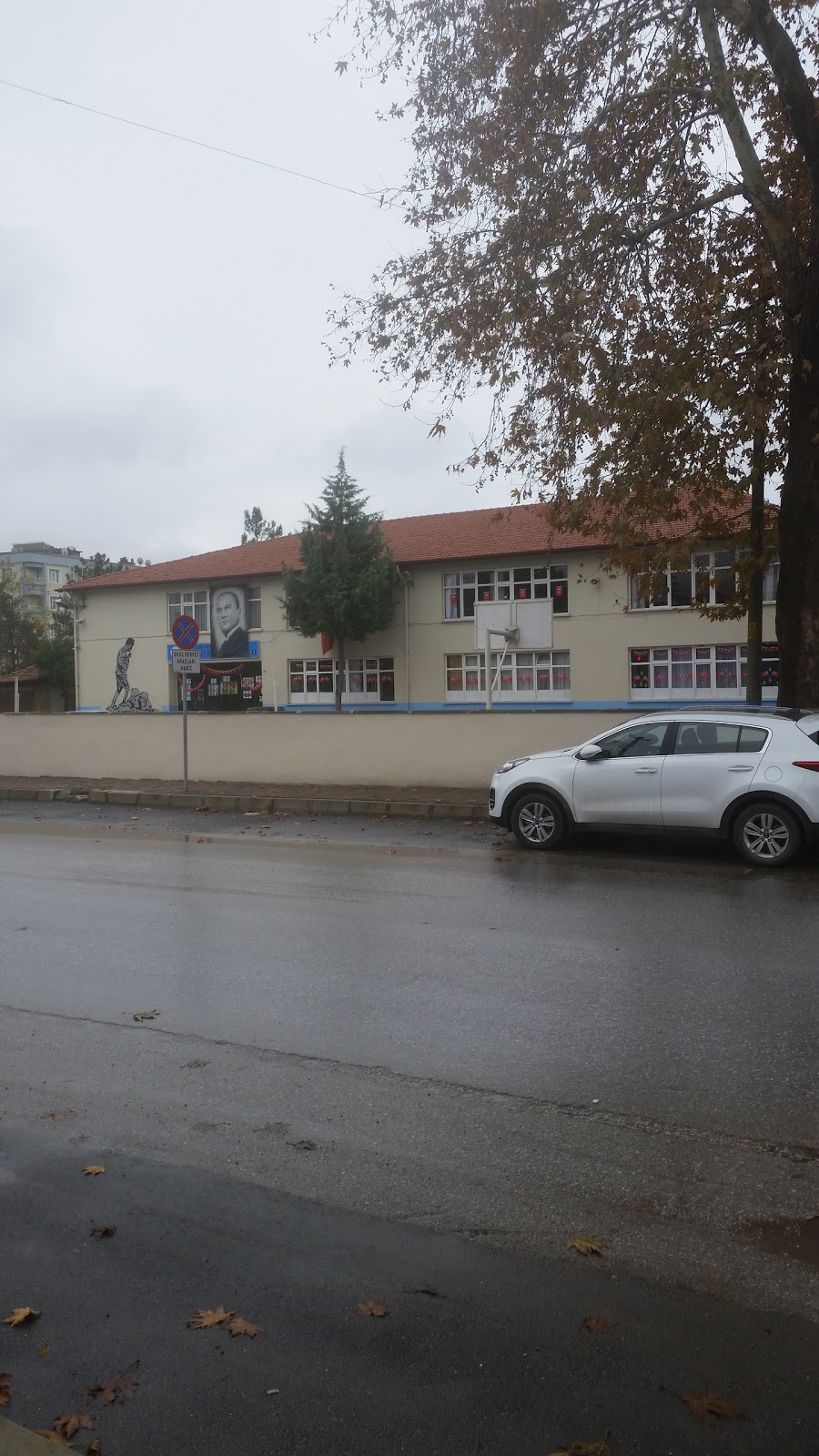 Afyonkarahisar Erenler Ortaokulu Fotoğrafları 6