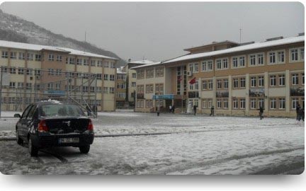 Sarıyer İlkokulu kampüs fotoğrafı