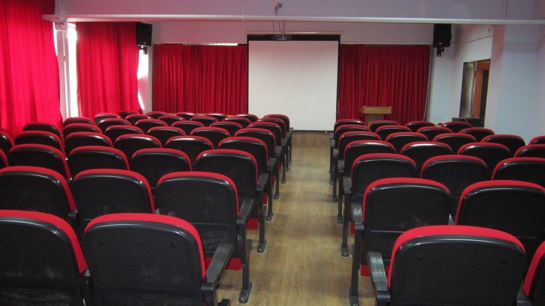 Şehit Öğretmen Yasemin Tekin İlkokulu kampüs fotoğrafı